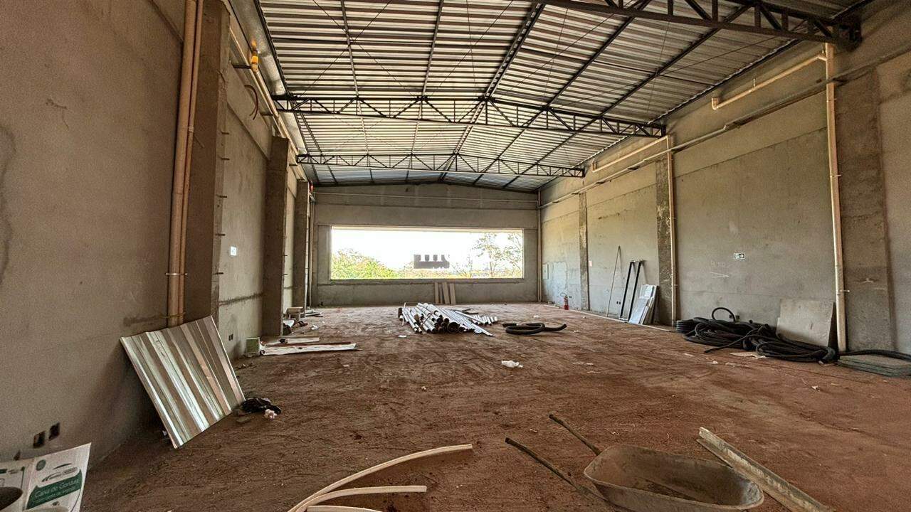 Salão Comercial para para aluguel no Vila do Golf na cidade de Ribeirão Preto: 