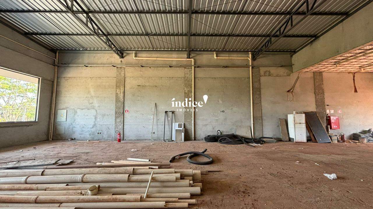 Salão Comercial para para aluguel no Vila do Golf na cidade de Ribeirão Preto: 