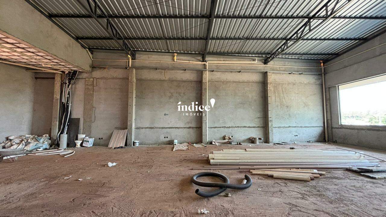 Salão Comercial para para aluguel no Vila do Golf na cidade de Ribeirão Preto: 