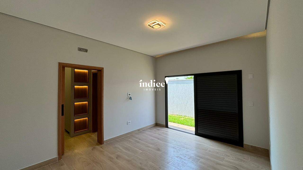 Casas Condomínio para à venda no Alphaville na cidade de Ribeirão Preto: 