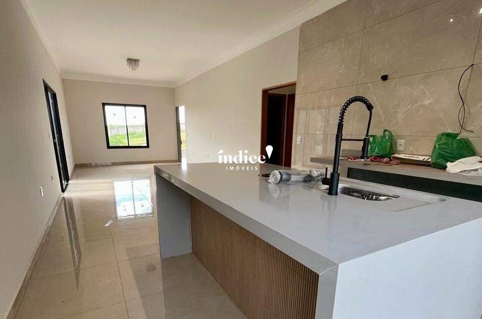 Casas Condomínio para à venda no Cravinhos na cidade de Cravinhos: 