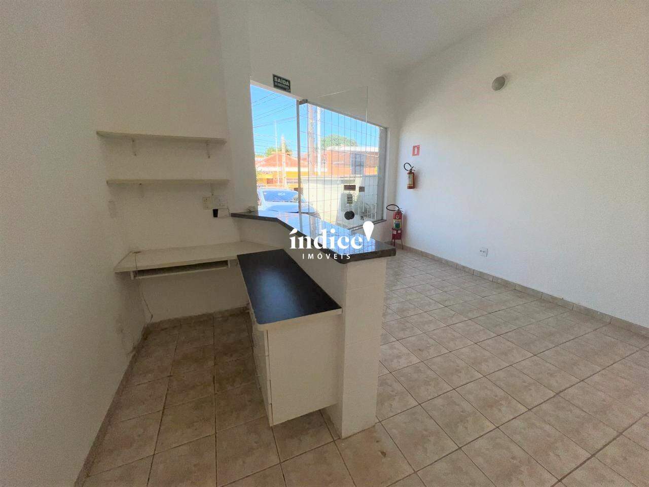 Salão Comercial para para aluguel no Boulevard na cidade de Ribeirão Preto: 