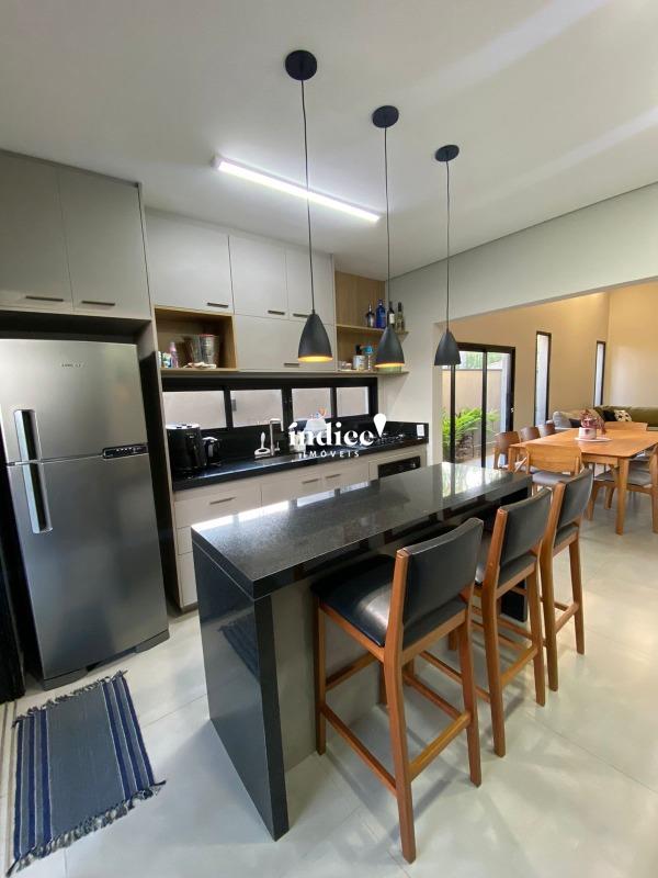 Casas Condomínio para à venda no Vila do Golf na cidade de Ribeirão Preto: 