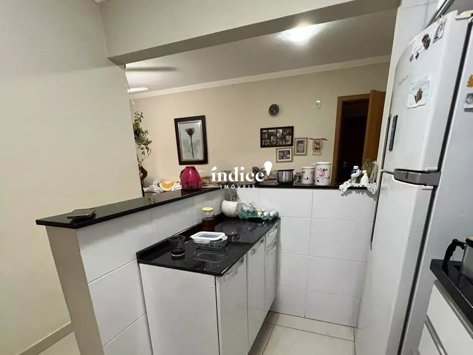 Apartamento para à venda no Jardim Macedo na cidade de Ribeirão Preto: 