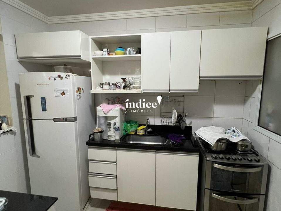 Apartamento para à venda no Jardim Macedo na cidade de Ribeirão Preto: 