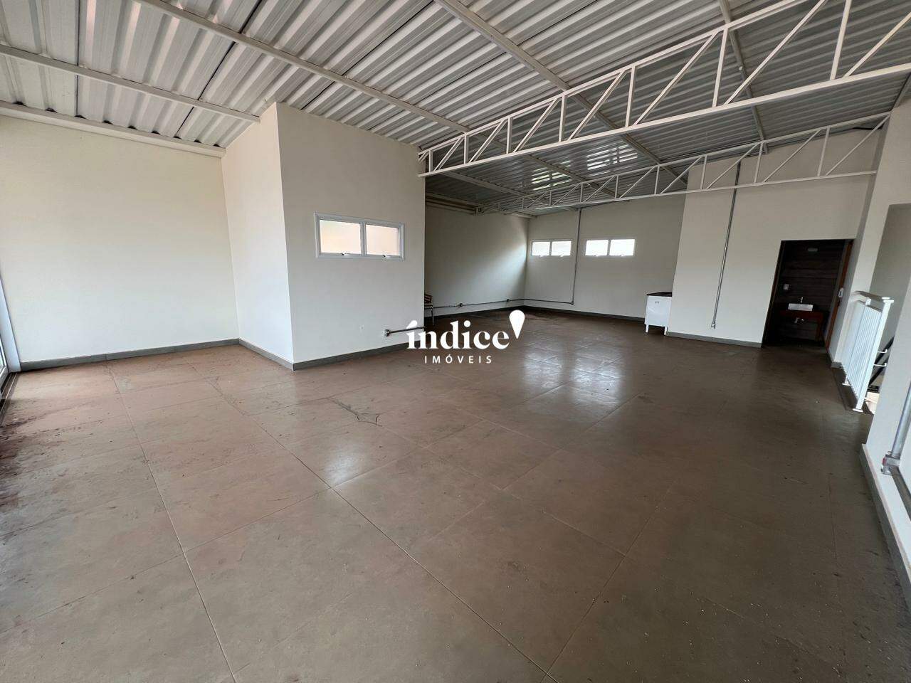 Salão Comercial para para aluguel no Jardim Macedo na cidade de Ribeirão Preto: 