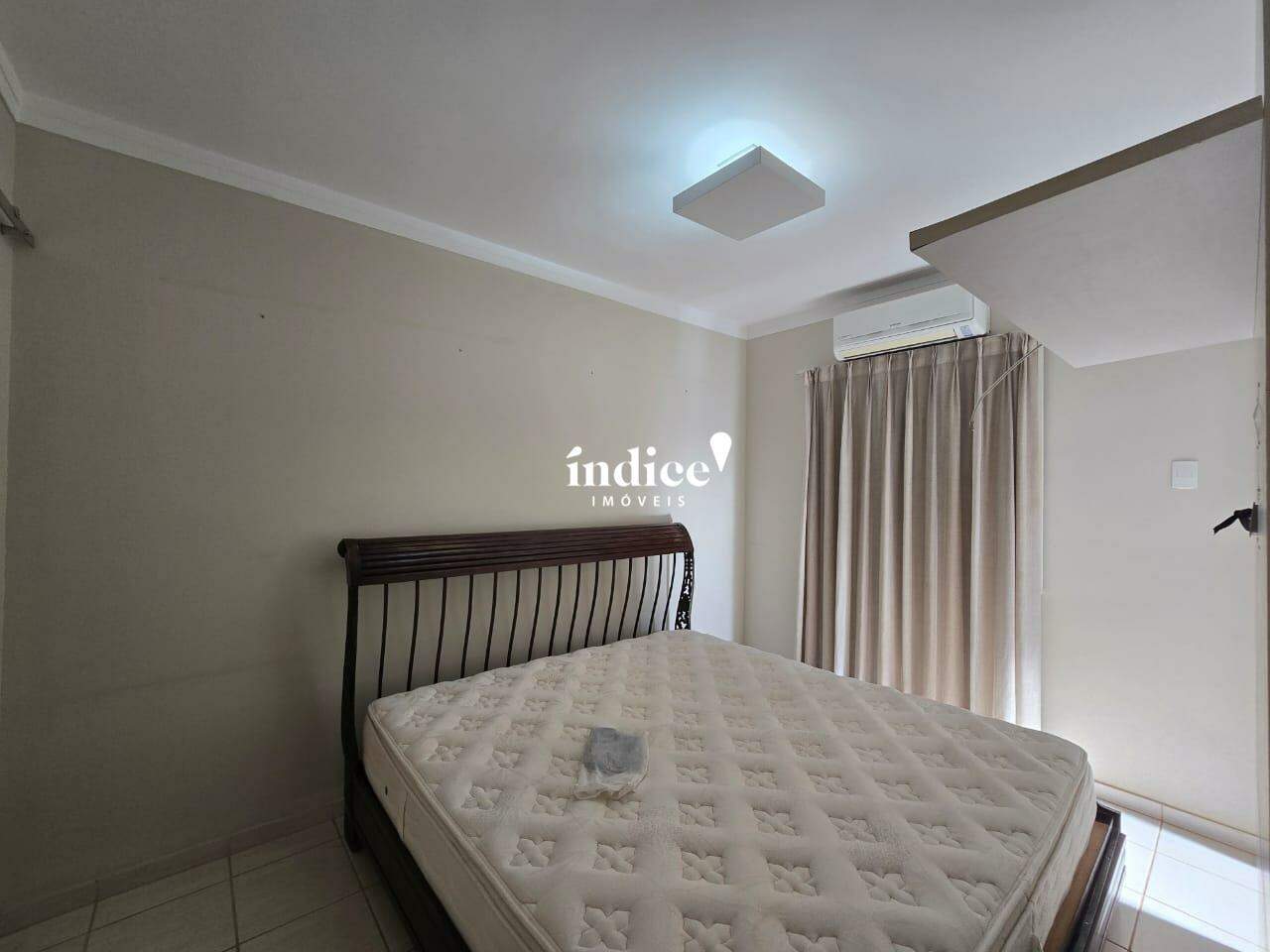 Casas Condomínio para à venda no Vila do Golf na cidade de Ribeirão Preto: 