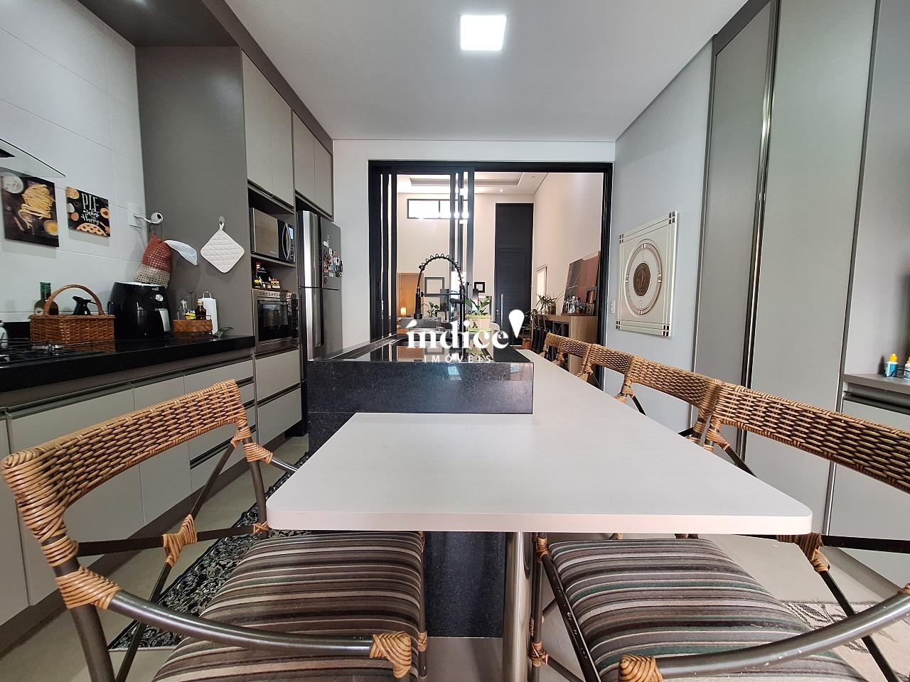 Casas Condomínio para à venda no Jardim San Marco na cidade de Ribeirão Preto: 