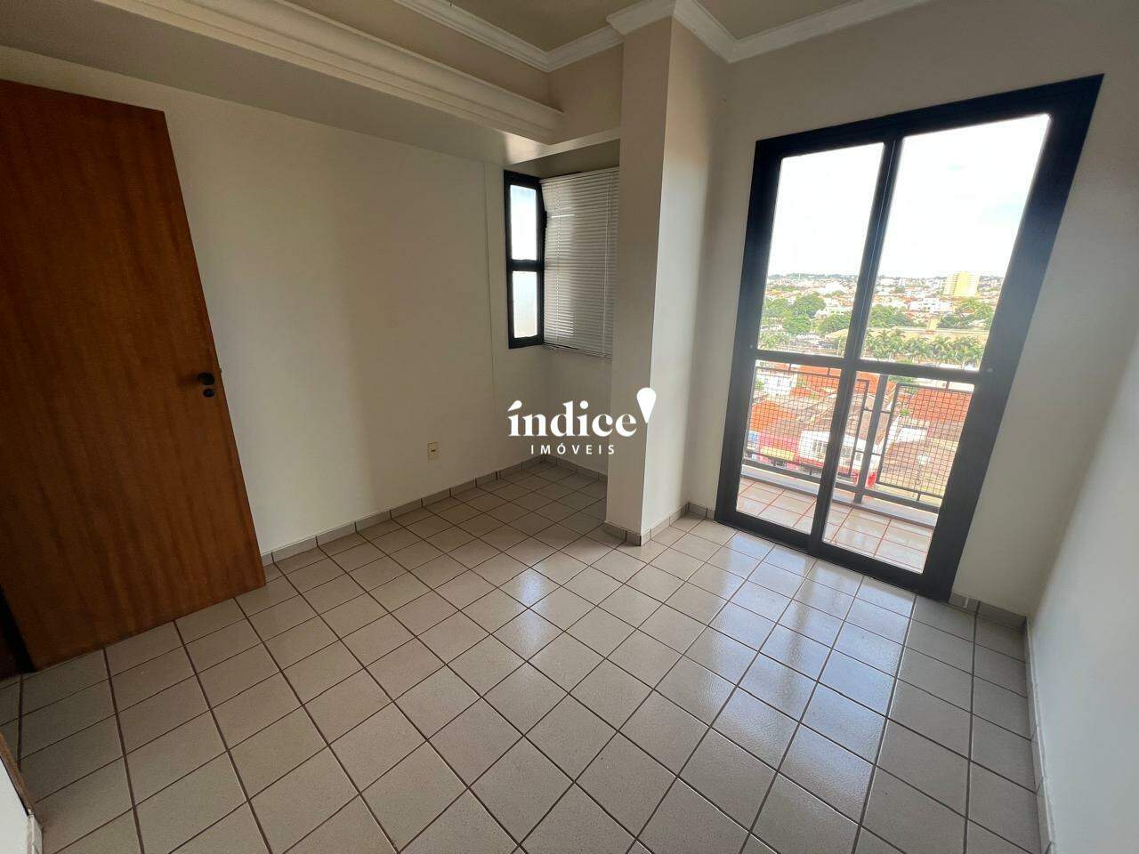 Apartamento para à venda no Centro na cidade de Ribeirão Preto: 