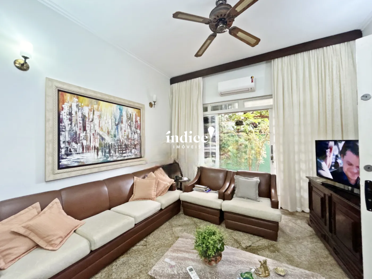 Casas para à venda no Centro na cidade de Ribeirão Preto: 