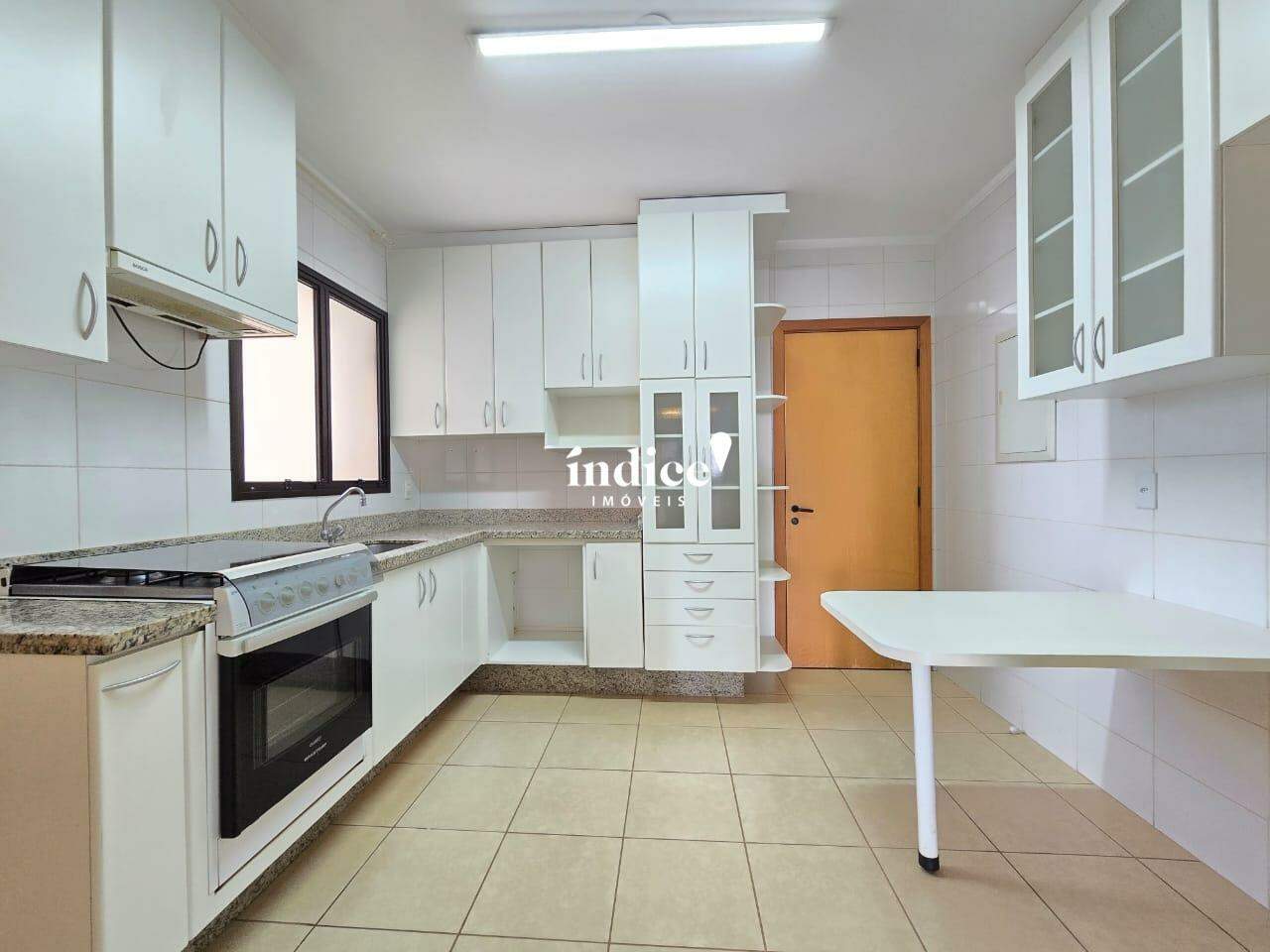 Apartamento para para aluguel no Jardim Santa Ângela na cidade de Ribeirão Preto: 