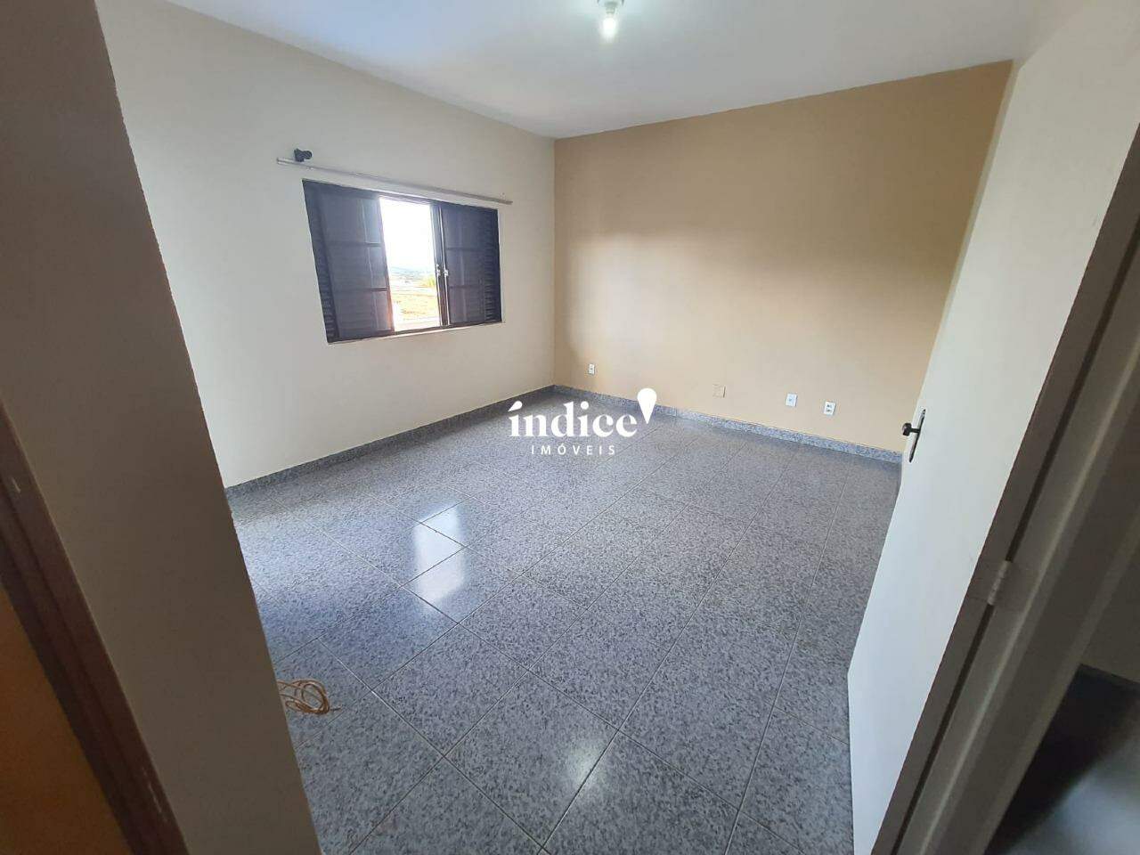 Casas para à venda no Jardim Palmares na cidade de Ribeirão Preto: 