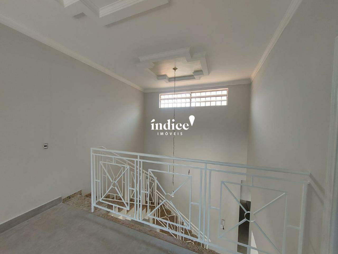 Casa Comercial para para aluguel no Jardim Canadá na cidade de Ribeirão Preto: 