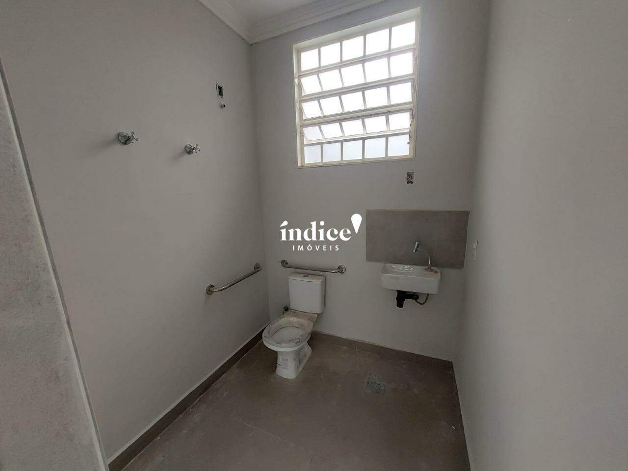 Casa Comercial para para aluguel no Jardim Canadá na cidade de Ribeirão Preto: 