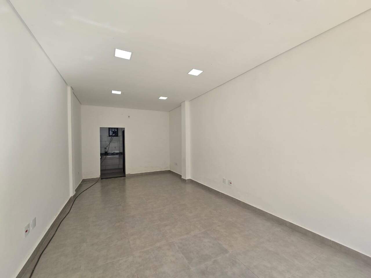 Salão Comercial para para aluguel no Campos Elíseos na cidade de Ribeirão Preto: 