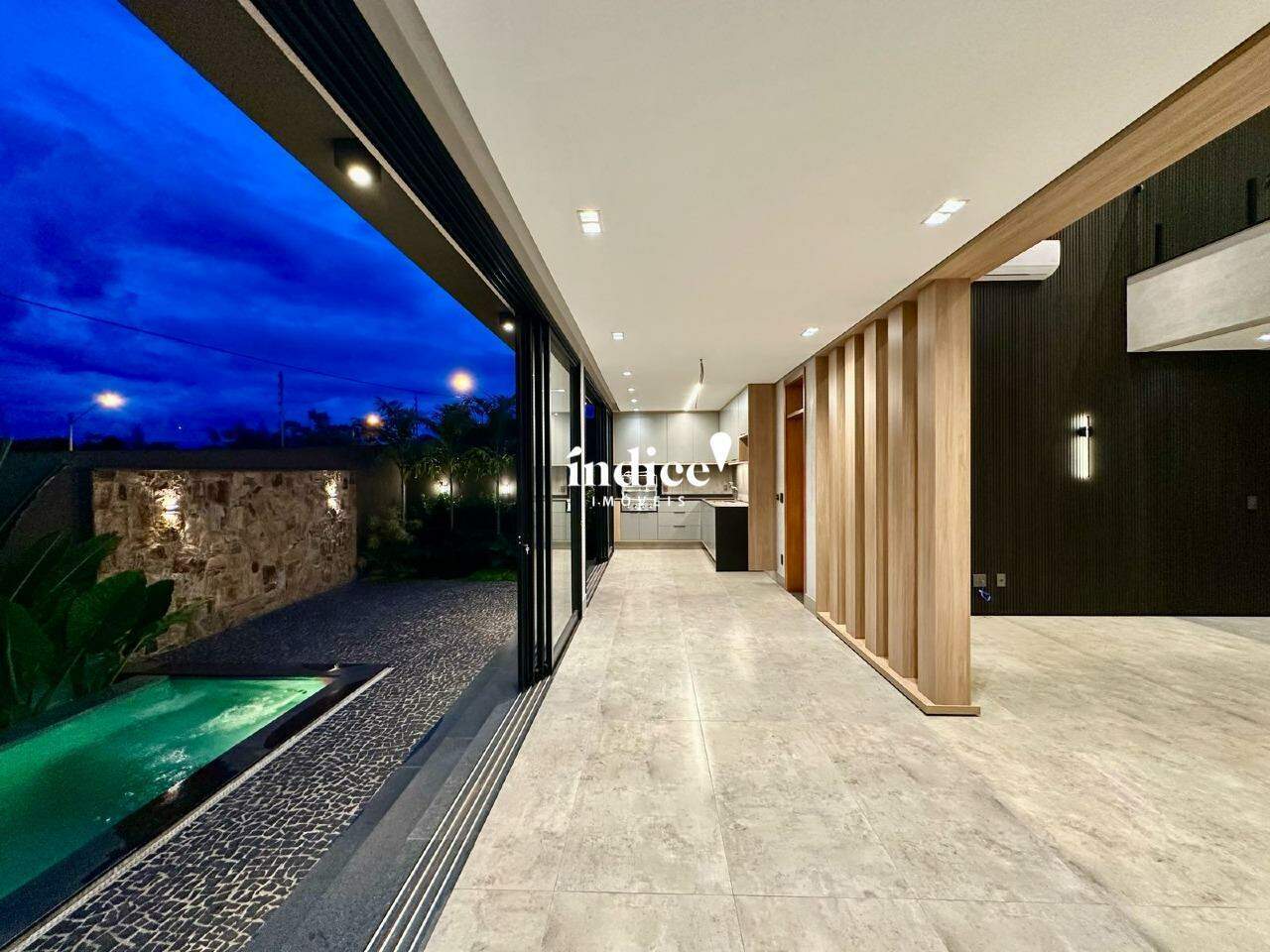 Casas Condomínio para à venda no Vila do Golf na cidade de Ribeirão Preto: 