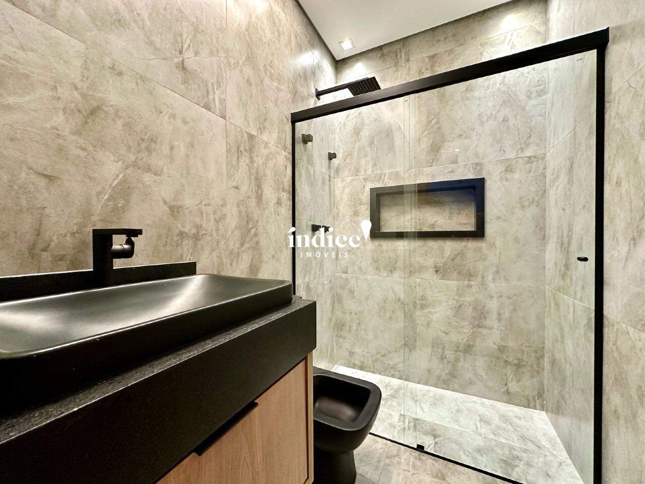 Casas Condomínio para à venda no Vila do Golf na cidade de Ribeirão Preto: 