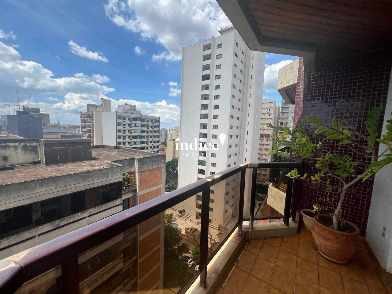 Apartamento para à venda no Centro na cidade de Ribeirão Preto: 
