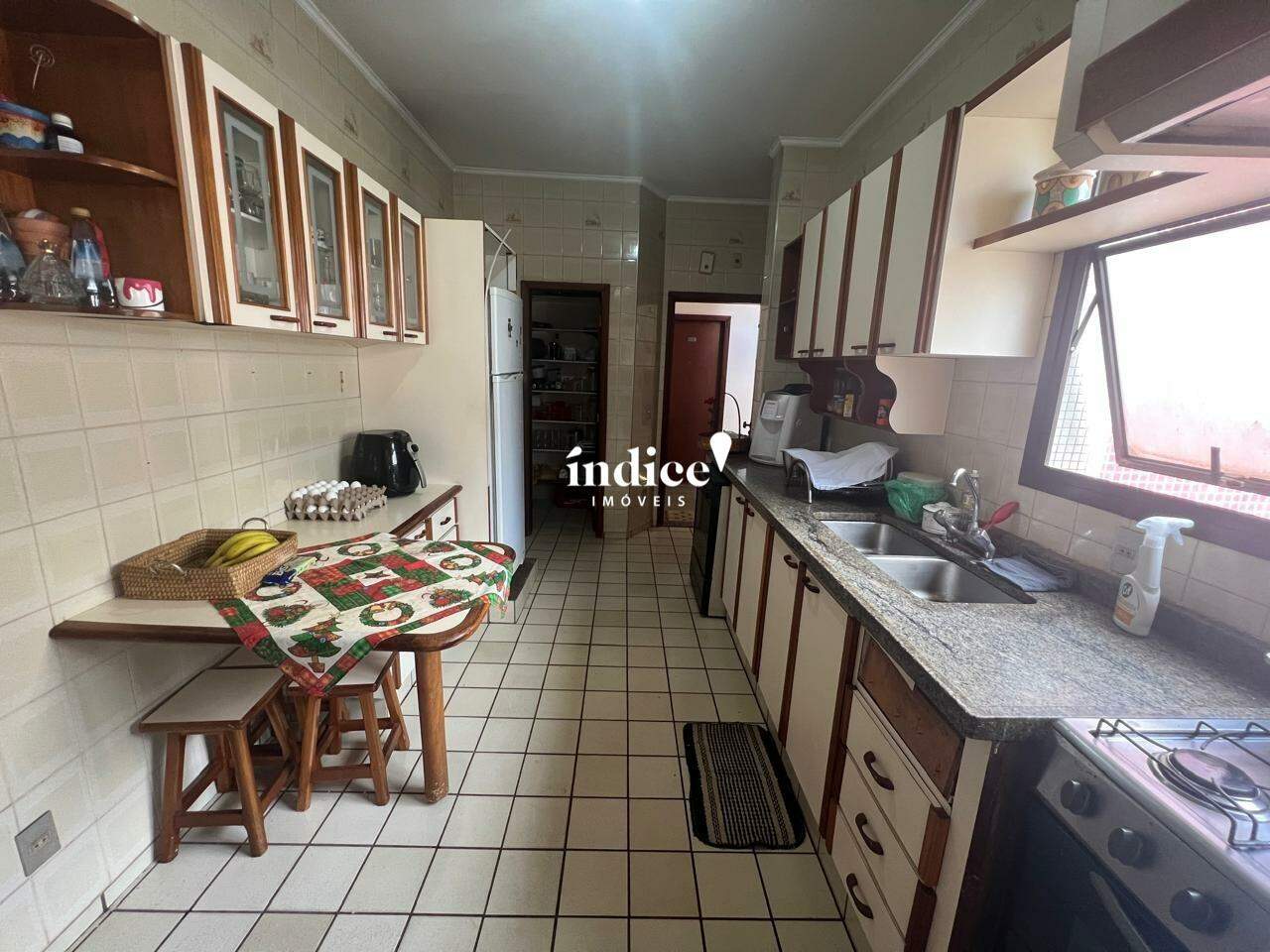 Apartamento para à venda no Centro na cidade de Ribeirão Preto: 