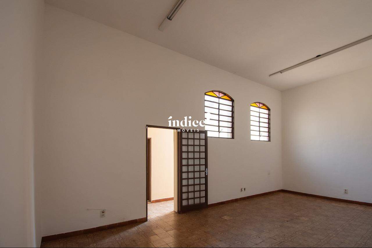 Salão Comercial para para aluguel no Centro na cidade de Ribeirão Preto: 