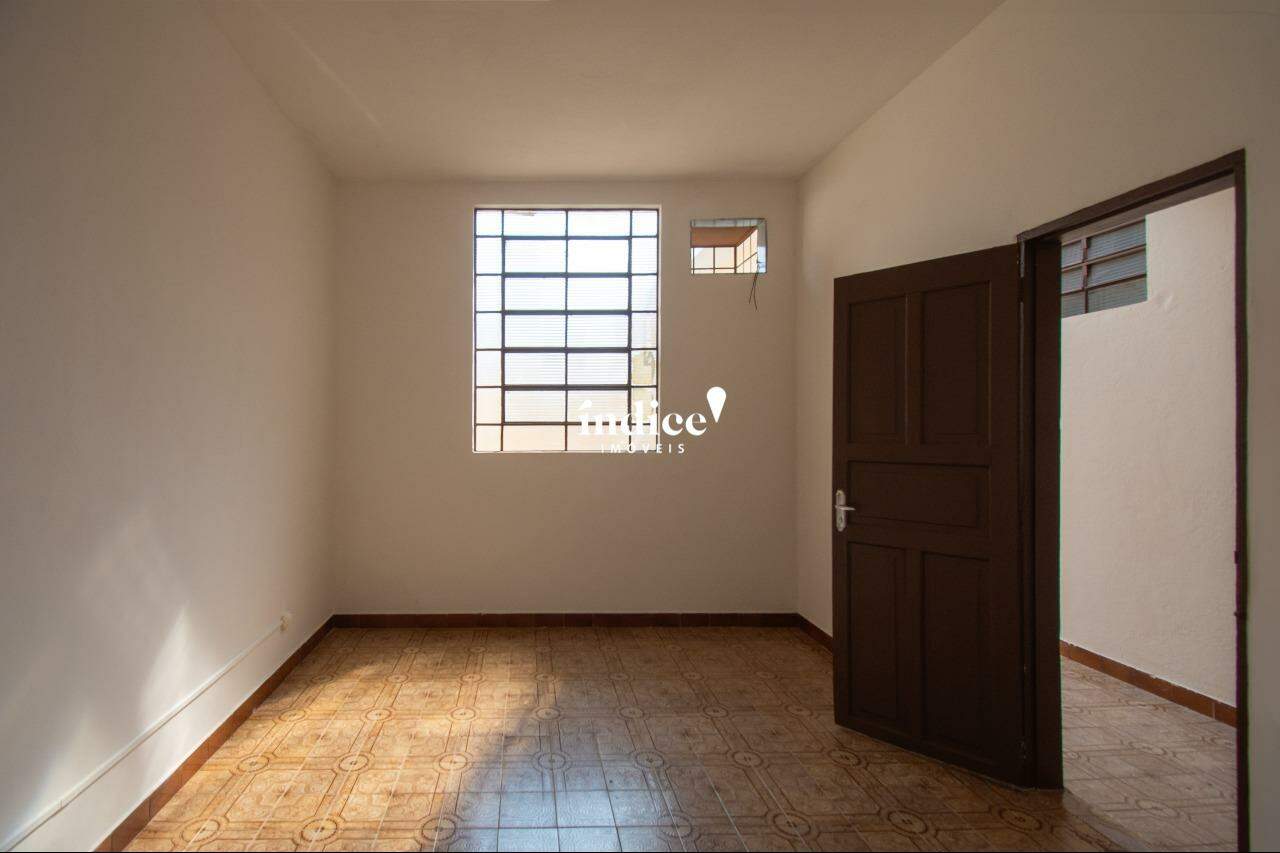 Salão Comercial para para aluguel no Centro na cidade de Ribeirão Preto: 