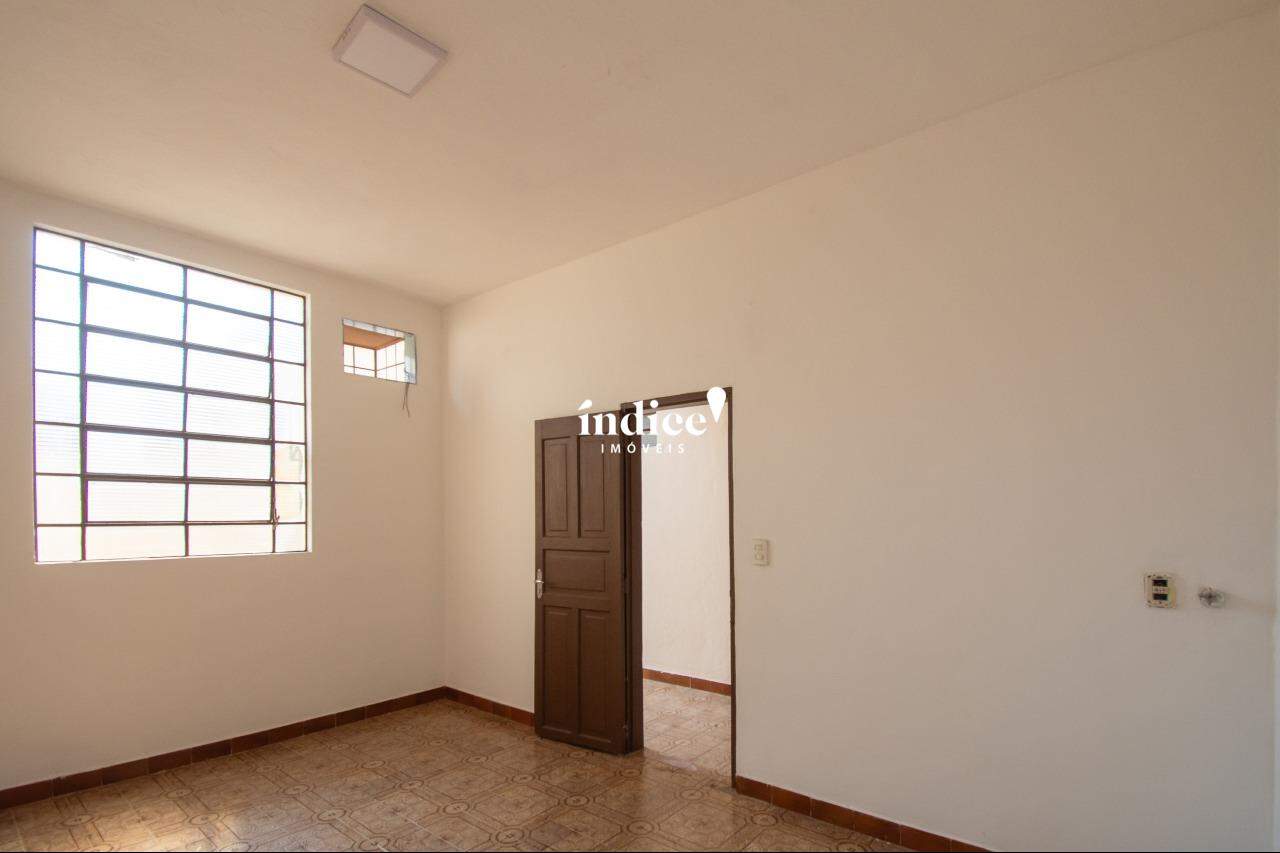 Salão Comercial para para aluguel no Centro na cidade de Ribeirão Preto: 