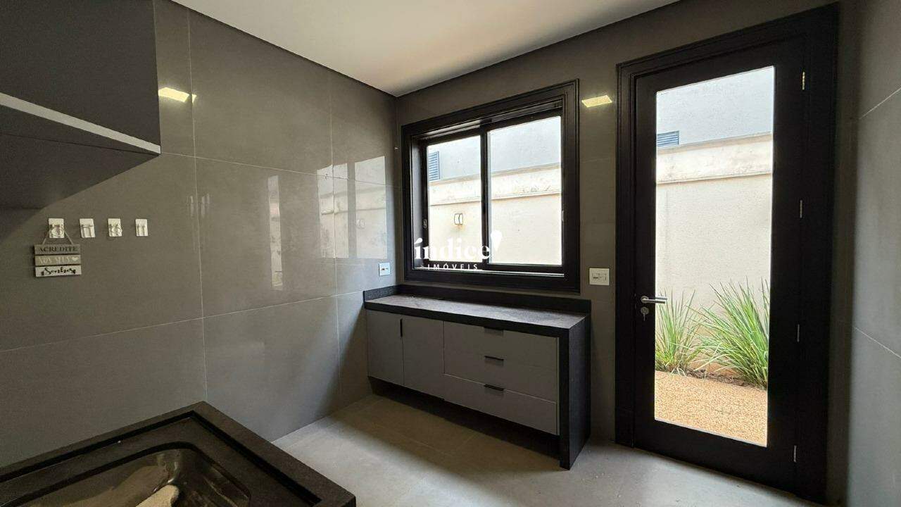 Casas Condomínio para à venda no Alphaville na cidade de Ribeirão Preto: 