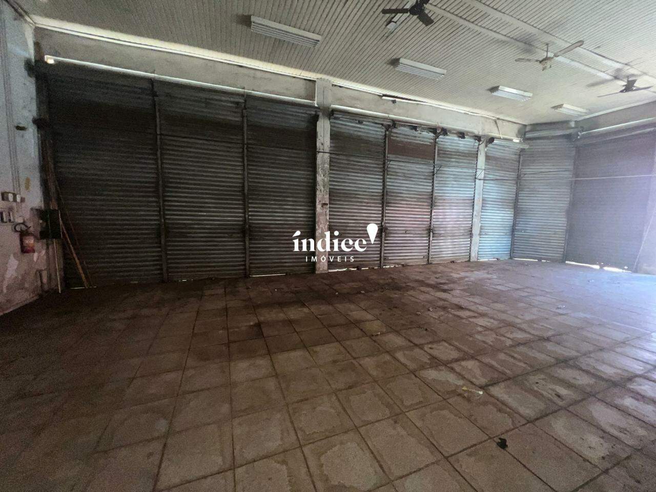 Salão Comercial para para aluguel no Centro na cidade de Ribeirão Preto: 
