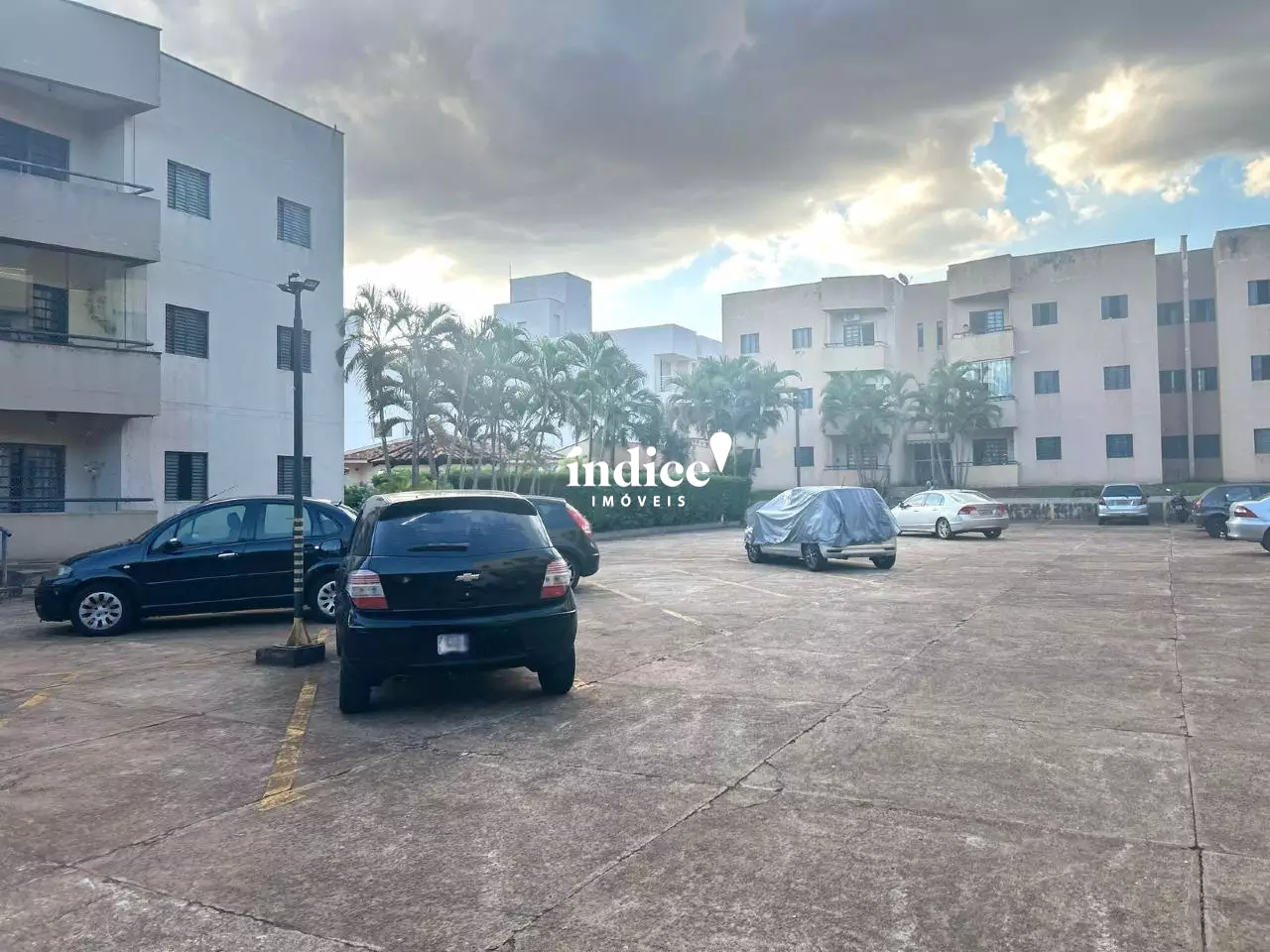 Apartamento para à venda no Jardim Anhangüera na cidade de Ribeirão Preto: 