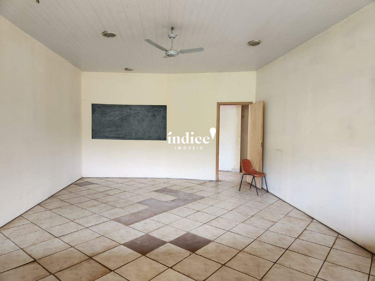 Salão Comercial para para aluguel no Vila Virgínia na cidade de Ribeirão Preto: 
