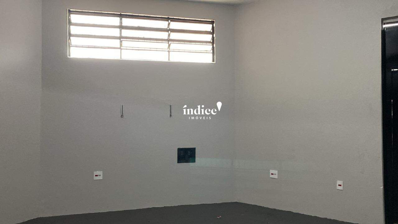 Salão Comercial para para aluguel no Ipiranga na cidade de Ribeirão Preto: 