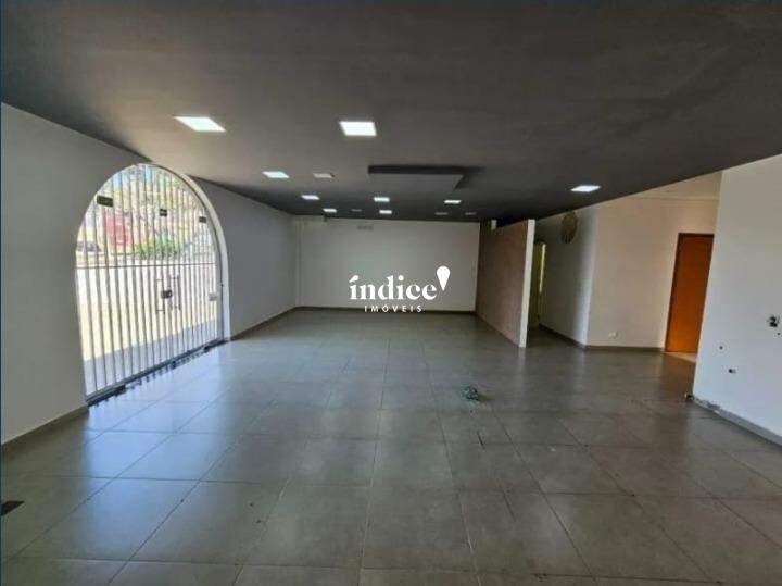 Casa Comercial para para aluguel no Jardim São Luiz na cidade de Ribeirão Preto: 