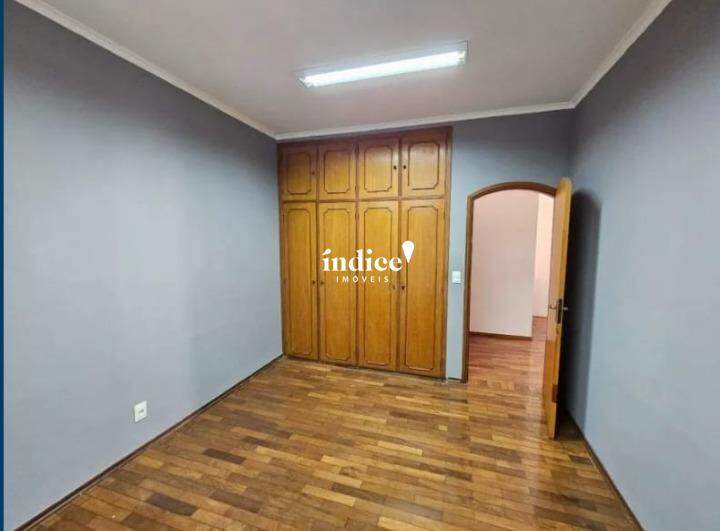 Casa Comercial para para aluguel no Jardim São Luiz na cidade de Ribeirão Preto: 