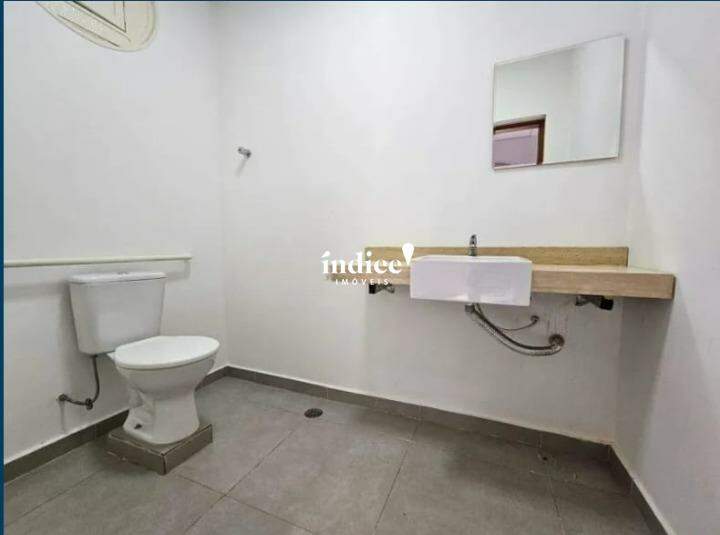Casa Comercial para para aluguel no Jardim São Luiz na cidade de Ribeirão Preto: 