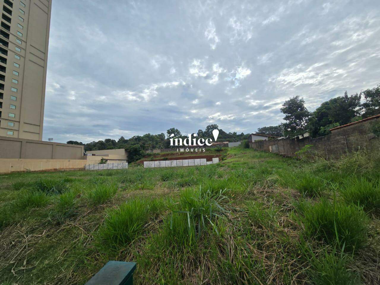 Terrenos Bairro para à venda no Ribeirânia na cidade de Ribeirão Preto: 