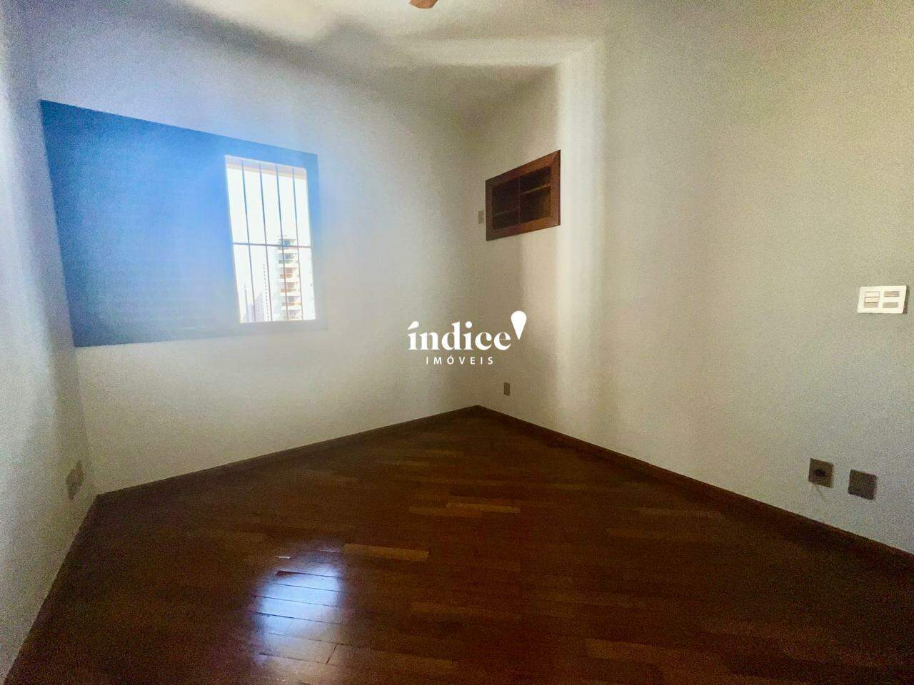 Apartamento para à venda no Centro na cidade de Ribeirão Preto: 