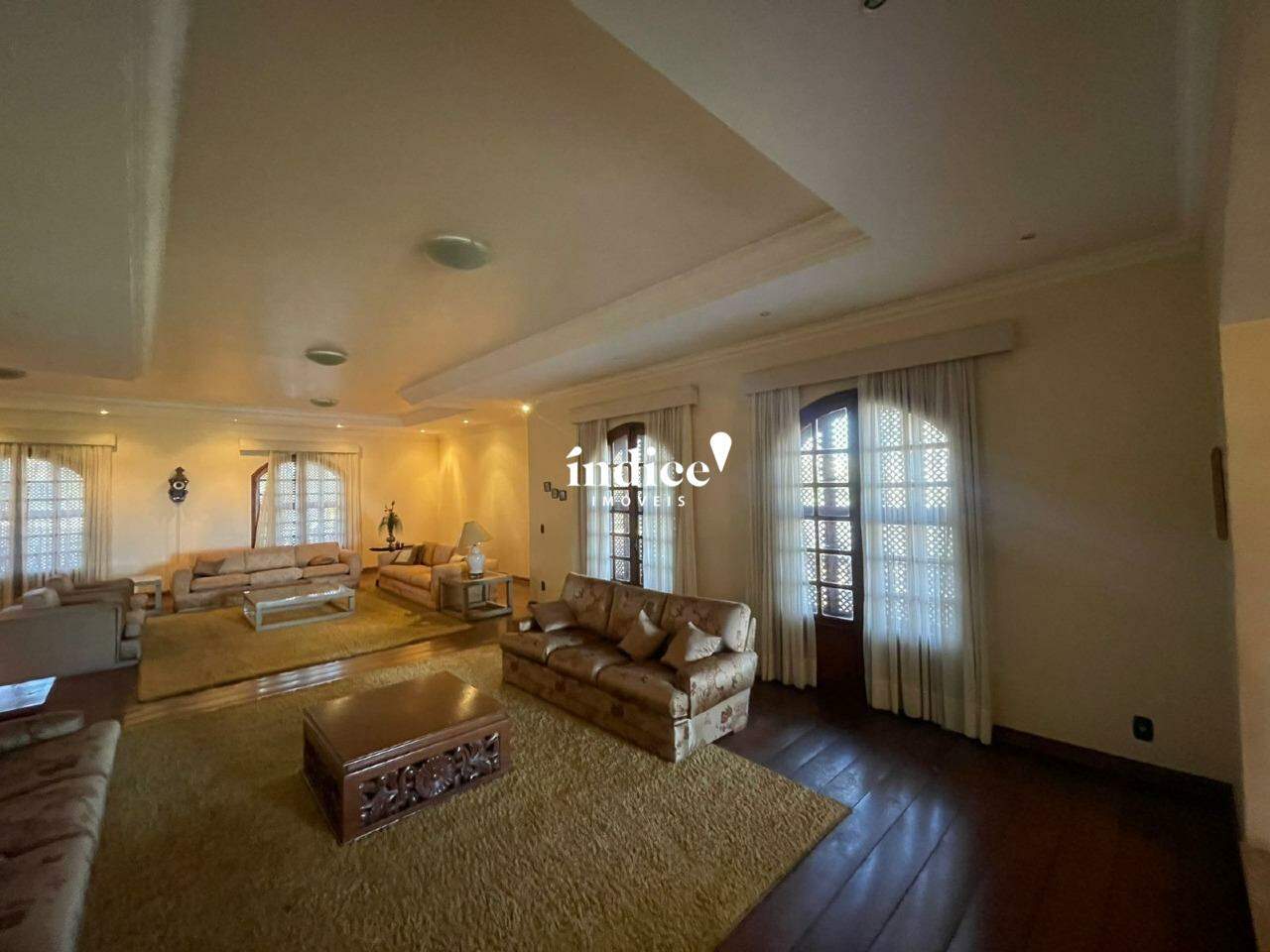 Casa Comercial para para aluguel no Centro na cidade de Ribeirão Preto: 