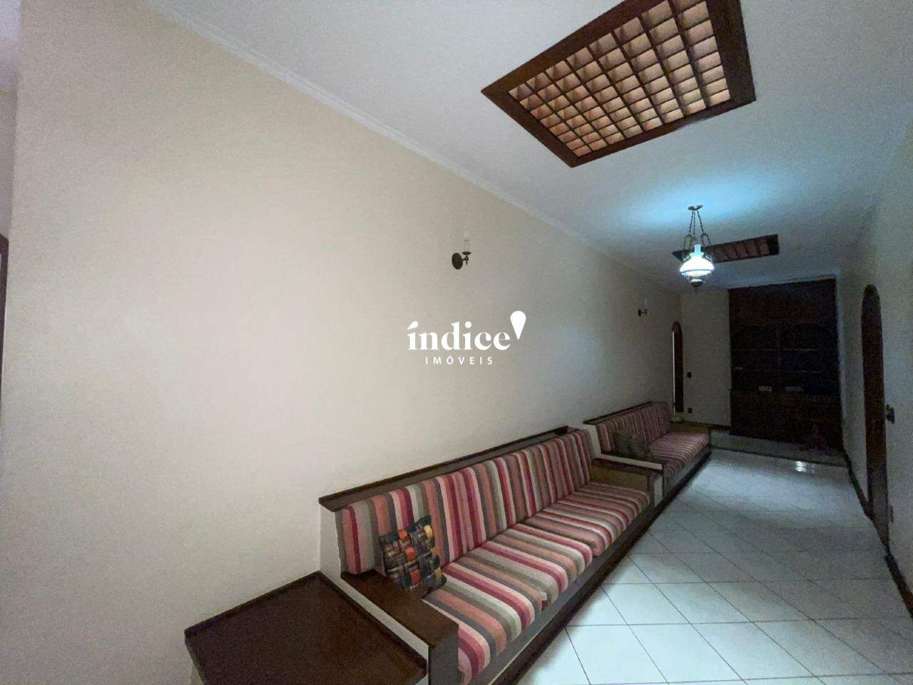 Casa Comercial para para aluguel no Centro na cidade de Ribeirão Preto: 