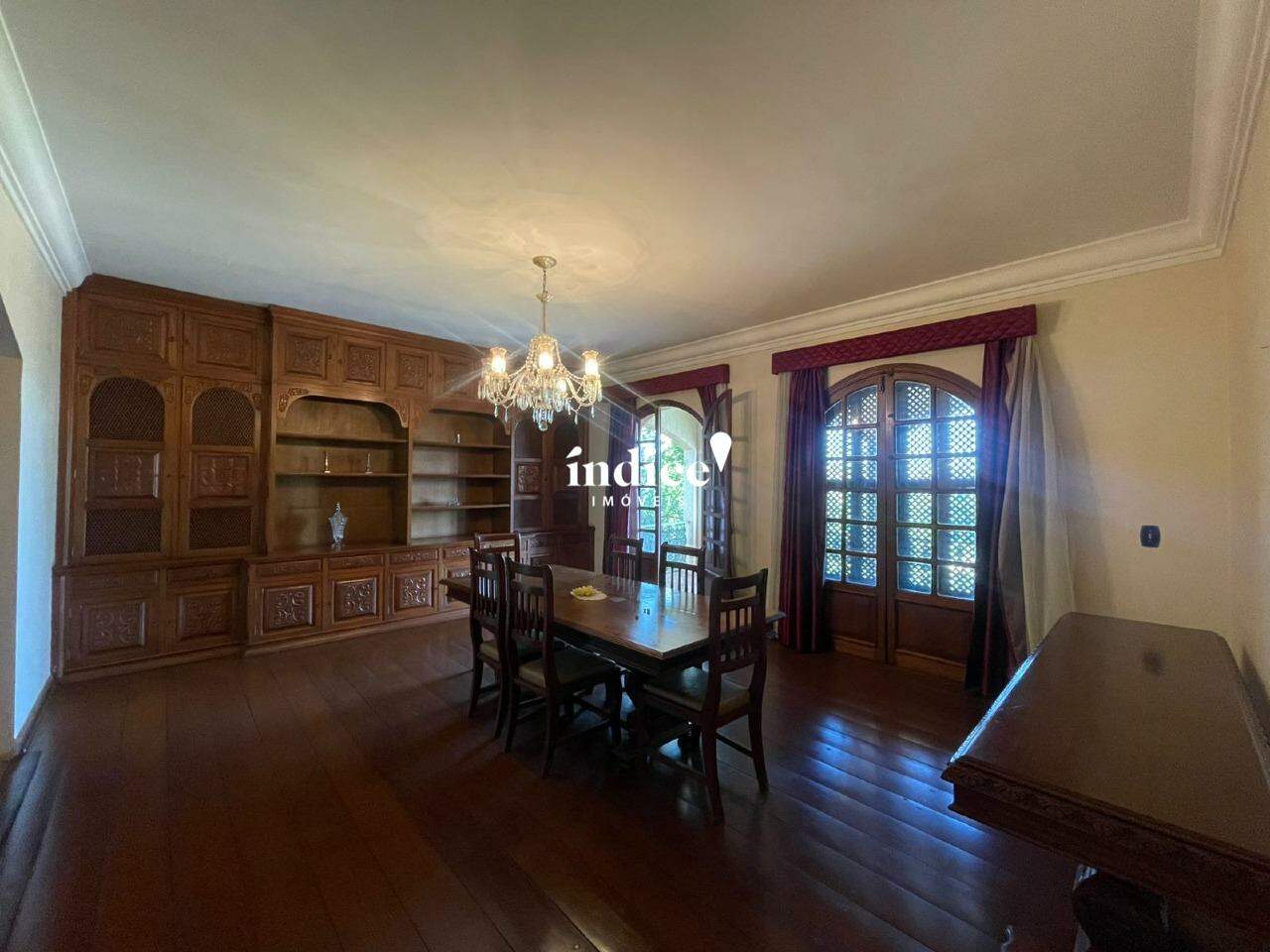 Casa Comercial para para aluguel no Centro na cidade de Ribeirão Preto: 