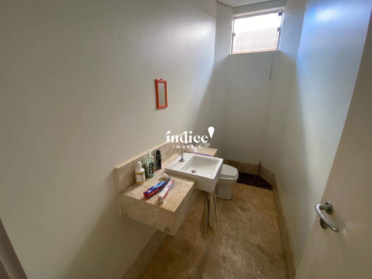 Casa Comercial para para aluguel no Ribeirânia na cidade de Ribeirão Preto: 
