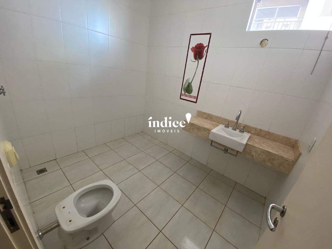 Casa Comercial para para aluguel no Ribeirânia na cidade de Ribeirão Preto: 