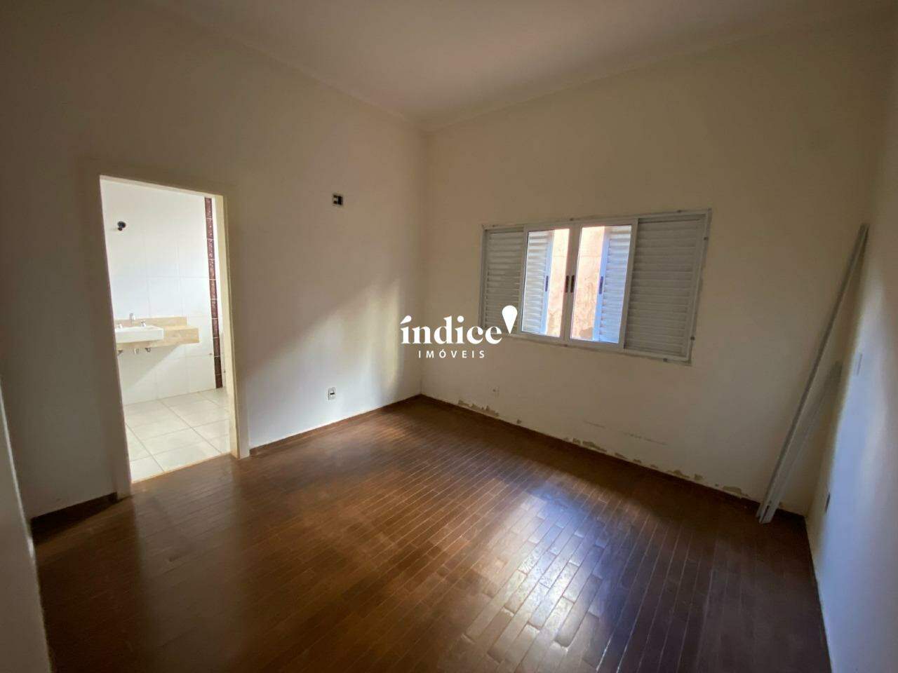 Casa Comercial para para aluguel no Ribeirânia na cidade de Ribeirão Preto: 