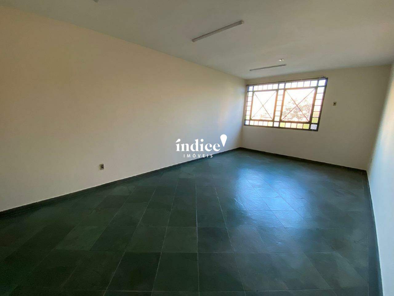 Sala Comercial para para aluguel no Jardim Sumaré na cidade de Ribeirão Preto: 