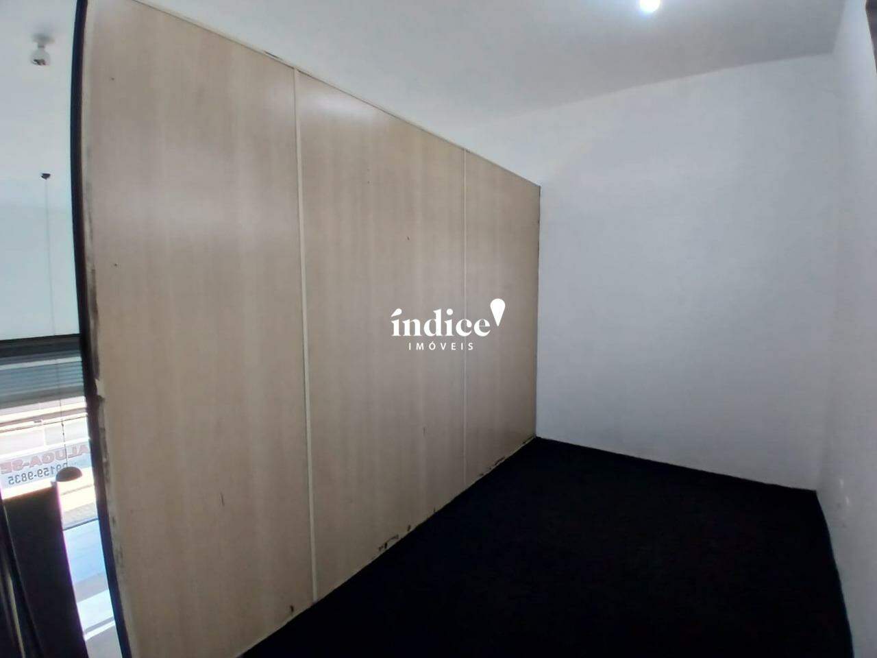 Salão Comercial para para aluguel no Centro na cidade de Ribeirão Preto: 
