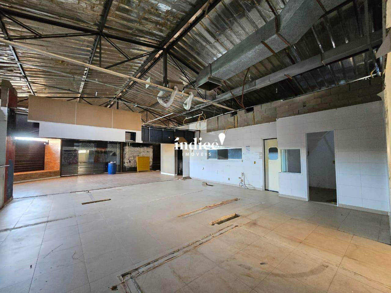 Salão Comercial para para aluguel no Campos Elíseos na cidade de Ribeirão Preto: 