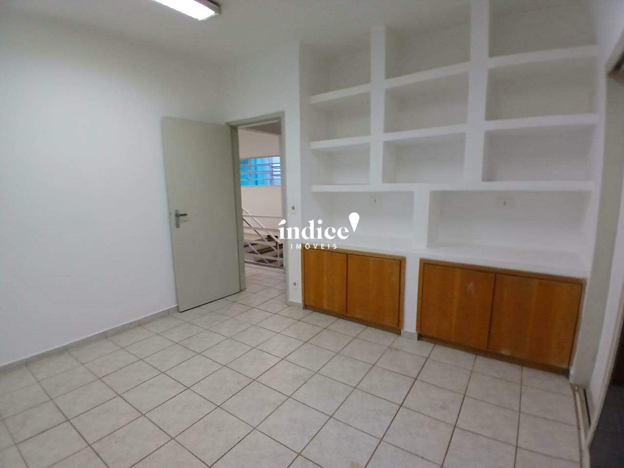 Casa Comercial para para aluguel no Jardim América na cidade de Ribeirão Preto: 