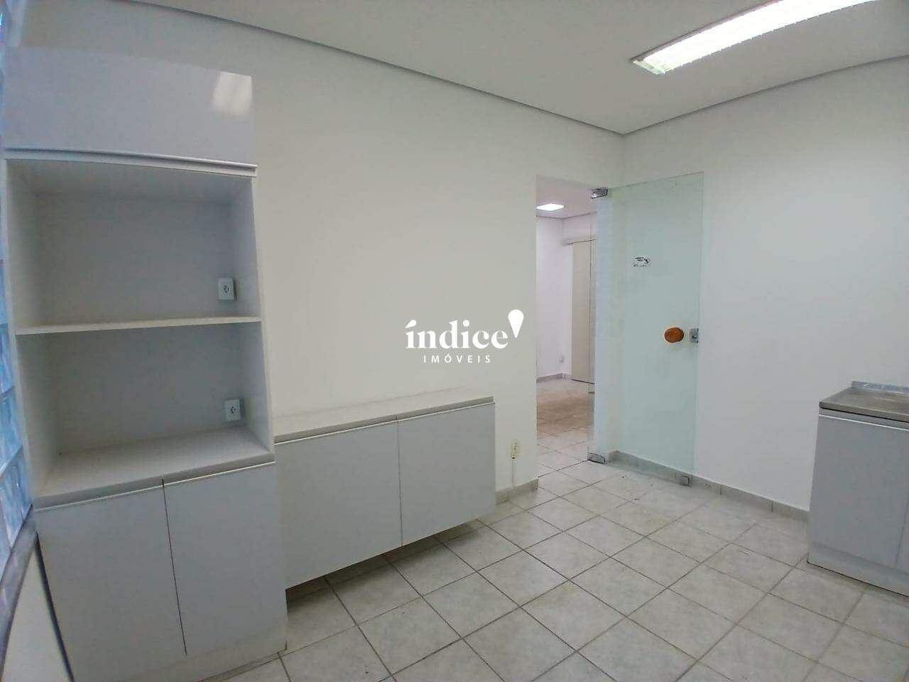 Casa Comercial para para aluguel no Jardim América na cidade de Ribeirão Preto: 