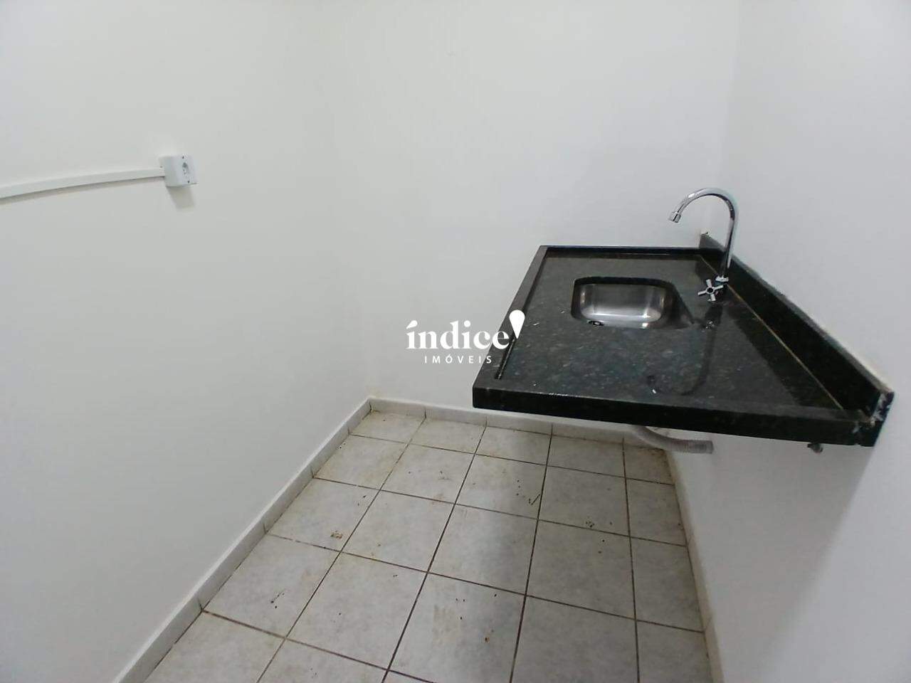 Casa Comercial para para aluguel no Jardim América na cidade de Ribeirão Preto: 