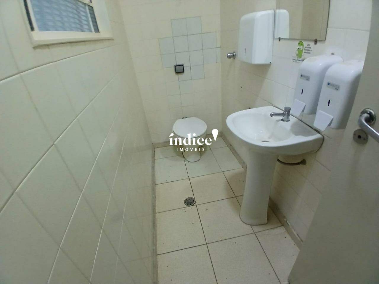 Casa Comercial para para aluguel no Jardim América na cidade de Ribeirão Preto: 