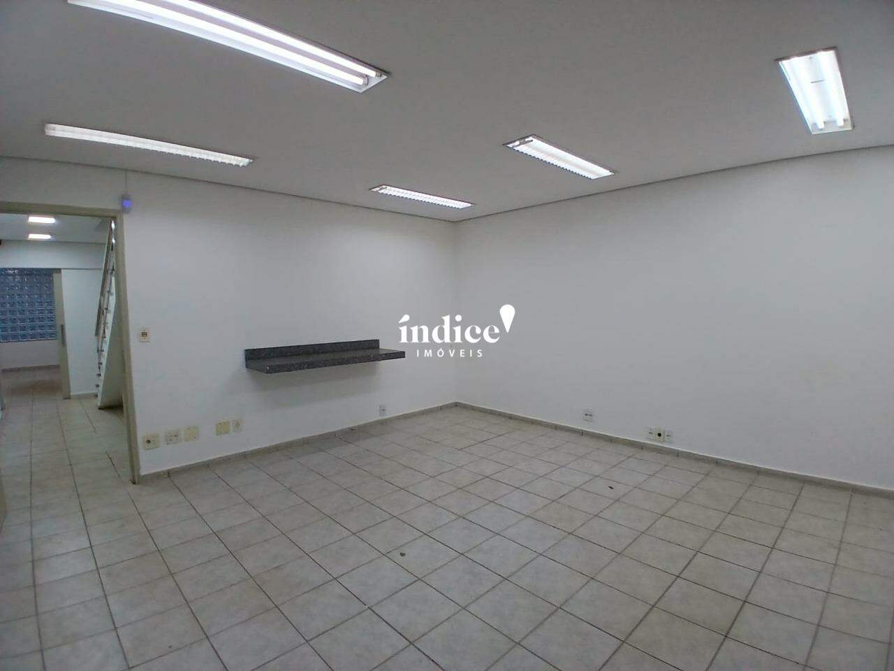 Casa Comercial para para aluguel no Jardim América na cidade de Ribeirão Preto: 